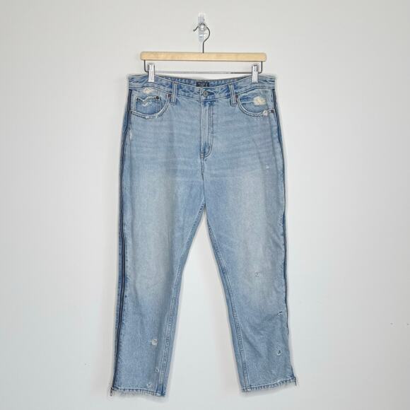 ABERCROMBIE | Annie High Rise Girlfriend Jeans Side Zippers | 14 - Picture 4 of 8